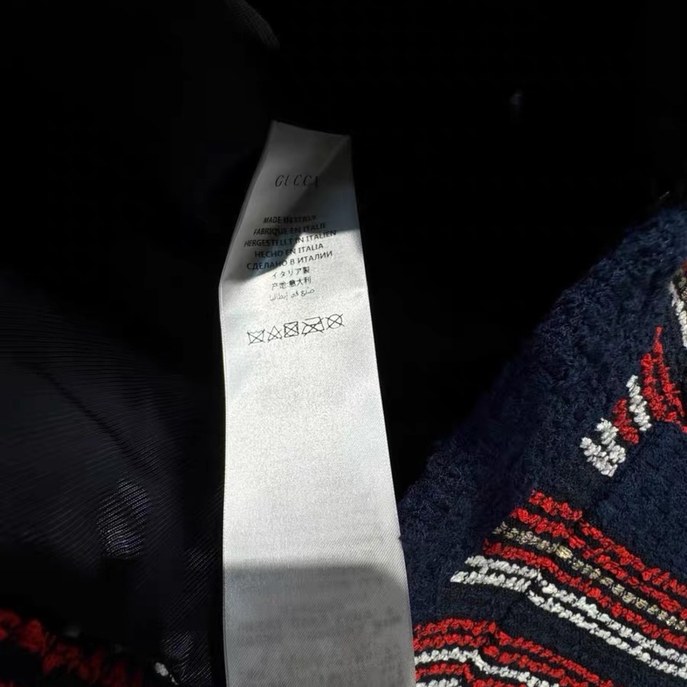 Authentic Gucci Navy and Red Striped Jacket - Picture 8 of 10